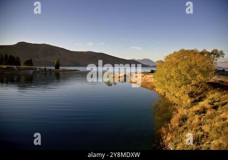 Lake Tekapo New Zealand Abendlicht auf dem See Stockfoto