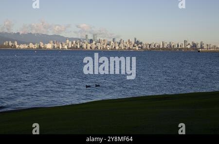 Kanada Vancouver Skyline Kanada spanische Banken Strand Stockfoto