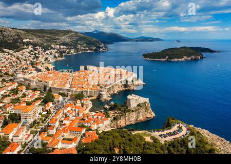 Fort Lovrijenac von Dubrovnik Stadt Kroatien. Festung Lovrijenac, über dem Westhafen. Dubrovnik historische Stadt Kroatien in Dalmatien. UNESCO-Welt Stockfoto