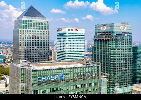 Wolkenkratzer und Bankbüros von JP Morgan Chase, HSBC und Citi Group im Finanzviertel Canary Wharf, London, England Stockfoto