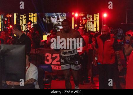 Liverpool, Großbritannien. Oktober 2024. Nick Ball vs Ronny Rios - Samstag, 5. Oktober 2024 - M&S Bank Arena Liverpool - WBA Featherweight Championship of the World Credit: Samuel Wardle/Alamy Live News Stockfoto