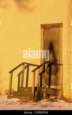 Sonnenuntergang am alten Schulhaus in Saskatchewan aufgegeben Stockfoto