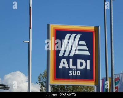 Logo, Schriftzug des Discounter ALDI - SUED *** Logo, Schriftzug des Discounter ALDI SUED Stockfoto