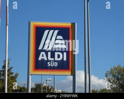 Logo, Schriftzug des Discounter ALDI - SUED *** Logo, Schriftzug des Discounter ALDI SUED Stockfoto