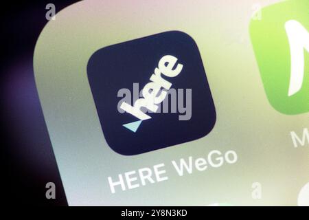 OSTRAVA, TSCHECHIEN - 27. JULI 2024: Symbol der WeGo Navigation Mobile App auf iOS-Gerät Stockfoto
