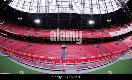 Amsterdam, Niederlande. Oktober 2024. AMSTERDAM, 10.06.2024, JohanCruijff Arena, Saison 2024/2025, Dutch Eredivisie Football. /O vor dem Spiel Ajax - Groningen Credit: Pro Shots/Alamy Live News Stockfoto