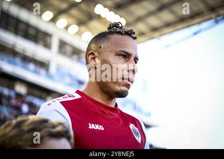 Antwerpen, Belgien. Oktober 2024. Tjaronn Chery aus Antwerpen wurde am Sonntag, den 6. Oktober 2024, in Antwerpen am 10. Tag der Saison 2024-2025 der ersten Liga der „Jupiler Pro League“ der belgischen Meisterschaft zu Beginn eines Fußballspiels zwischen dem FC Royal Antwerp und dem Cercle Brugge gezeigt. BELGA FOTO TOM GOYVAERTS Credit: Belga Nachrichtenagentur/Alamy Live News Stockfoto