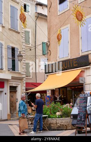 Place du Postel, Apt, Vaucluse, Provence-Alpes-Côte d'Azur, Frankreich, Europa. Stockfoto