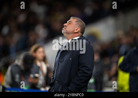 London, England. September 2024. Cheftrainer Ange Postecoglou von Tottenham Hotspur, der beim Spiel der UEFA Europa League zwischen Tottenham Hotspur und FK Qarabag im Tottenham Hotspur Stadium in London zu sehen war. Stockfoto