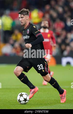 Liverpool, Großbritannien. Oktober 2024. Bologna-Verteidiger Juan Miranda (33) während des Spiels Liverpool FC gegen Bologna FC UEFA Champions League Runde 1 in Anfield, Liverpool, England, Vereinigtes Königreich am 2. Oktober 2024 Credit: Every Second Media/Alamy Live News Stockfoto