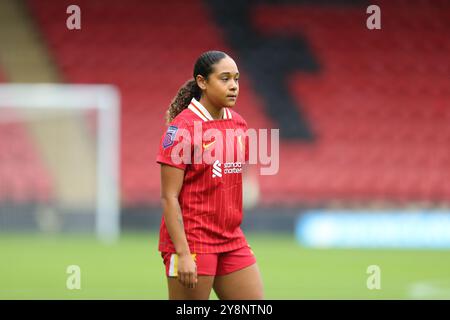 Brisbane Road, London, Großbritannien. Oktober 2024. Frauen Super League Football, Tottenham Hotspur gegen Liverpool; Olivia Smith von Liverpool Credit: Action Plus Sports/Alamy Live News Stockfoto