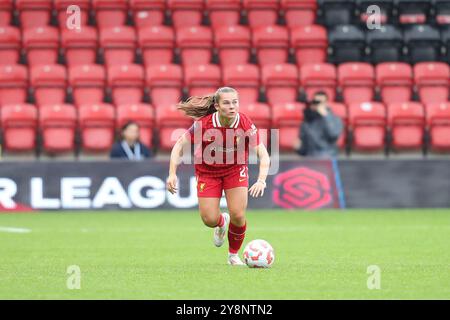 Brisbane Road, London, Großbritannien. Oktober 2024. Frauen Super League Football, Tottenham Hotspur gegen Liverpool; Lucy Parry of Liverpool Credit: Action Plus Sports/Alamy Live News Stockfoto