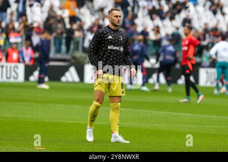 Teun Koopmeiners vom Juventus FC während des Spiels zwischen Juventus FC und Cagliari Calcio am 6. Oktober 2024 im Allianz Stadium in Turin. Stockfoto