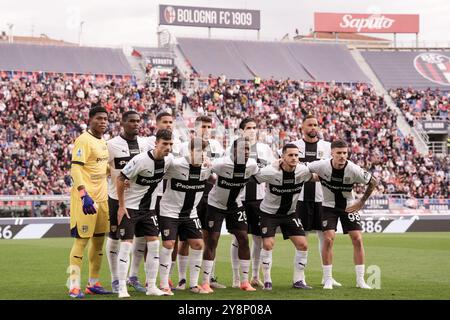 Bologna, Italien. Oktober 2024. Team Parma während des Spiels der Serie A Enilive 2024/2025 zwischen Bologna und Parma - Serie A Enilive im Renato Dall'Ara Stadion - Sport, Fußball - Bologna, Italien - Sonntag, 6. Oktober 2024 (Foto: Massimo Paolone/LaPresse) Credit: LaPresse/Alamy Live News Stockfoto