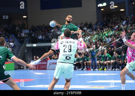 Wetzlar, Deutschland. Oktober 2024. Wetzlar, 6. Oktober 2024: Philipp Ahouansou ( 19 Wetzlar) während des Liqui Moly Handball-Bundesliga-Spiels zwischen HSG Wetzlar und Füchse Berlin in der Buderus-Arena in Wetzlar. (Julia Kneissl/SPP) Credit: SPP Sport Press Photo. /Alamy Live News Stockfoto