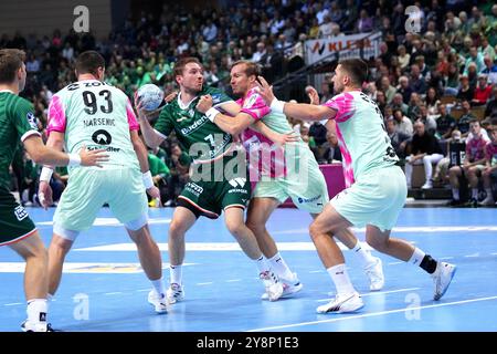 Wetzlar, Deutschland. Oktober 2024. Wetzlar, Deutschland, 6. Oktober 2024: Dominik Mappes ( 7 Wetzlar ) während des Liqui Moly Handball-Bundesliga-Spiels zwischen HSG Wetzlar und Füchse Berlin in der Buderus-Arena in Wetzlar. (Julia Kneissl/SPP) Credit: SPP Sport Press Photo. /Alamy Live News Stockfoto