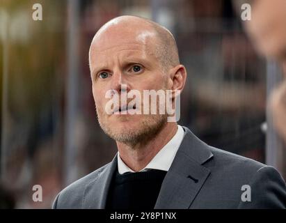 Cheftrainer Toni Soederholm (EHC Red Bull Muenchen). GER, EHC Red Bull Muenchen gegen Koelner Haie, Eishockey, DEL, 7. Spieltag, Saison 2024/2025, 06.10.2024. Foto: Eibner-Pressefoto/Franz Feiner Stockfoto