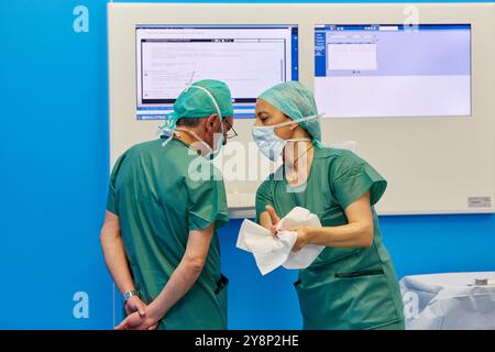 Operationssaal, ambulante Chirurgie, Krankenhaus Donostia, San Sebastian, Gipuzkoa, Baskenland, Spanien. Stockfoto