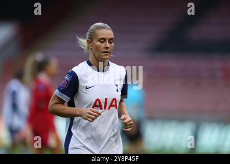 Brisbane Road, London, Großbritannien. Oktober 2024. Frauen Super League Football, Tottenham Hotspur gegen Liverpool; Amanda Nilden von Tottenham Hotspur Credit: Action Plus Sports/Alamy Live News Stockfoto