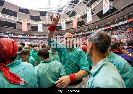 Tarragona, Spanien. Oktober 2024. Die Casteller von Vilafranca gewinnen zum zweiten Mal in Folge den 29. Castells-Wettbewerb von Tarragona. Los Castellers de Vilafranca Ganan el 29&#xba; concurso de castells de Tarragona por segunda vez consecutiva. Im Bild: Castellers de Vilafranca News, Cronaca, Tarragona Spain Sonntag, 6. Oktober 2024 (Foto: Eric Renom/LaPresse) Credit: LaPresse/Alamy Live News Stockfoto