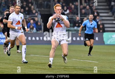 Hendon, Vereinigtes Königreich. Oktober 2024. Premierminister Rugby. Saracens V Exeter Chiefs. StoneX Stadium. Hendon. Ben Hammersley (Exeter) fängt beim Rugby-Spiel der Saracens V Exeter Chiefs Gallagher Premiership ein. Quelle: Sport In Pictures/Alamy Live News Stockfoto