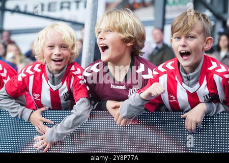 Haderslev, Dänemark. Oktober 2024. Soenderjyske unterstützte das Superliga-Spiel zwischen Soenderjyske und dem FC Nordsjaelland im Sydbank Park in Haderslev am Sonntag, den 6. Oktober 2024. (Foto: Claus Fisker/Ritzau Scanpix) Credit: Ritzau/Alamy Live News Stockfoto