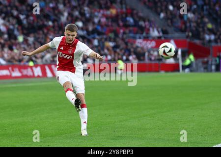 AMSTERDAM, 10.06.2024, JohanCruijff Arena , Saison 2024 / 2025 , Dutch Eredivisie Football. Ajax Spieler Anton Gaaei während des Spiels Ajax - Groningen Stockfoto