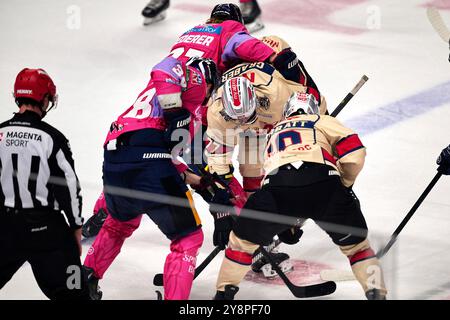 Berlin, Deutschland. Oktober 2024. Anstoss, GER, Eisbaeren Berlin vs. Nürnberg Ice Tigers, Eishockey Herren, Deutsche Eishockey Liga, Saison 2024/2025, 7. Spieltag, 06.10.2024. Foto: Eibner-Pressefoto/ Claudius Rauch Credit: dpa/Alamy Live News Stockfoto