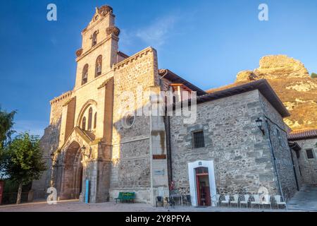 Chruch von Santa Maria im Dorf Belorado auf dem Weg von St. James, Burgos, Spanien Stockfoto