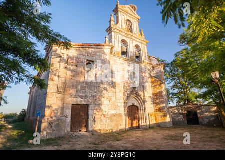 Kirche von Nuestra Señora de Mérida in Agés Dorf in den Jakobsweg, Burgos, Spanien Stockfoto