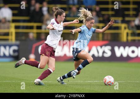 Manchester, Großbritannien. Oktober 2024. Manchester City Frauen gegen West Ham Utd Frauen. Damen Super League. 6. Oktober 2024 Joie Stadium Manchester MANCHESTER ENGLAND - 6. Oktober 2024 im Joie Stadium in Manchester England beim Women's Super League Spiel zwischen Manchester City und Everton. Quelle: ALAN EDWARDS/Alamy Live News Stockfoto