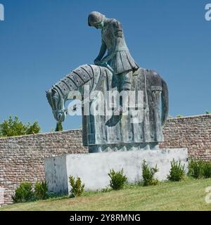 Statue des hl. Franziskus von Assisi, die Rückkehr von San Francisco in der Basilika des hl. Franziskus von Assisi. Assisi, Perugia, Umbrien, Italien Stockfoto