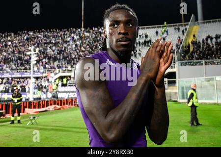 Firenze, Italien. Oktober 2024. Moise Kean von ACF Fiorentina feiert am 6. Oktober 2024 im Artemio Franchi Stadion in Florenz (Italien) das Fußballspiel der Serie A zwischen ACF Fiorentina und AC Milan. Quelle: Insidefoto di andrea staccioli/Alamy Live News Stockfoto