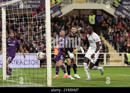 Florenz, Italien. Oktober 2024. Mailands Christian Pulisic Tor 1-1 beim Spiel der Serie A Enilive 2024/2025 zwischen Fiorentina und Mailand - Serie A Enilive im Artemio Franchi Stadion - Sport, Fußball - Florenz, Italien - Sonntag, 6. Oktober 2024 (Foto: Massimo Paolone/LaPresse) Foto: LaPresse/Alamy Live News Stockfoto