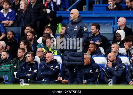 London, Großbritannien. Oktober 2024. Chelsea Trainer Enzo Maresca während des Spiels Chelsea FC gegen Nottingham Forest FC English Premier League in Stamford Bridge, London, England, Großbritannien am 6. Oktober 2024 Credit: Every Second Media/Alamy Live News Stockfoto