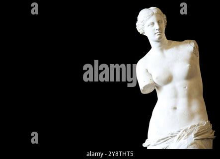 Paris, Frankreich, ca. August 2021: Venus de Milo, antike Statue, die gemeinhin Aphrodite in Europa repräsentiert Stockfoto