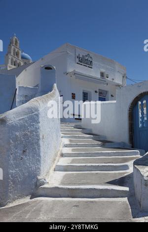 Straße von Pyrgos, Santorini Kykladen Inseln, Griechenland, Europa Stockfoto