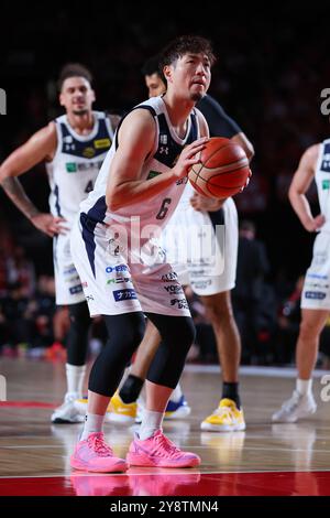 Chiba, Japan. Oktober 2024. Makoto Hiejima (Brex) Basketball : 2024-25 B.. LIGA B1 Spiel zwischen Chiba Jets und Utsunomiya Brex in der Lala Arena Tokyo-Bay in Chiba, Japan. Quelle: Naoki Morita/AFLO SPORT/Alamy Live News Stockfoto