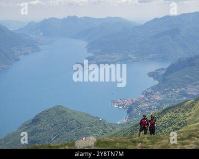 Trekking-Szene auf dem Comer See alpen Stockfoto