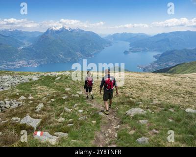 Trekking-Szene auf dem Comer See alpen Stockfoto