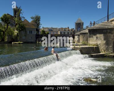 Fluss in Moret Sur Loing, seine et Marne, Ile de france, Frankreich, Europa Stockfoto