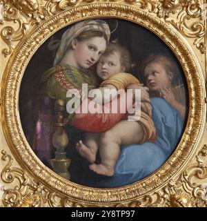 Florenz, Italien, 27. Juni 2023: Die Madonna des Stuhls, genannt Madonna della Seggiola, von Raffaello Sanzio, genannt Raphael, hingerichtet um 1513, Europa Stockfoto