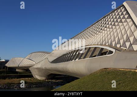 Brückenpavillon entworfen von Zaha Hadid, Saragossa, Aragonien, Spanien, Europa Stockfoto