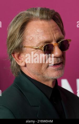 New York, USA. Ny. Oktober 2024. Daniel Craig bei der QUEEREN Premiere beim 62. Jährlichen New York Film Festival, Alice Tully Hall im Lincoln Center, New York, NY, 06. Oktober 2024. Quelle: Kristin Callahan/Everett Collection/Alamy Live News Stockfoto