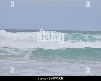 September Surfen Sie am Fistral Beach, Newquay Stockfoto