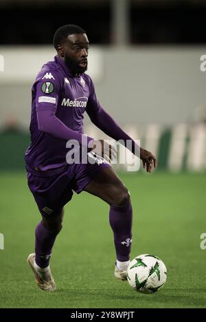 Florenz, Italien. Oktober 2024. FiorentinaÕs Jonathan Ikone in Aktion während der UEFA Conference League 2024/2025 League, Spieltag 1 zwischen Fiorentina und den Neuen Heiligen im Artemio Franchi Stadion - Sport, Fußball - Florenz, Italien - Donnerstag, 3. Oktober 2024 (Foto: Massimo Paolone/LaPresse) Credit: LaPresse/Alamy Live News Stockfoto