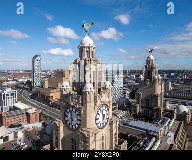 Lebergebäude, Büros und Wohnungen, Liverpool, England Stockfoto