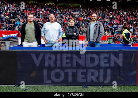 AMSTERDAM, 06-10-2024, JohanCruijff Arena, Football, Dutch Eredvisie, Saison 2024/2025, während des Spiels Ajax - FC Groningen, gewinnt vriendenlotterij Guthaben: Pro Shots/Alamy Live News Stockfoto