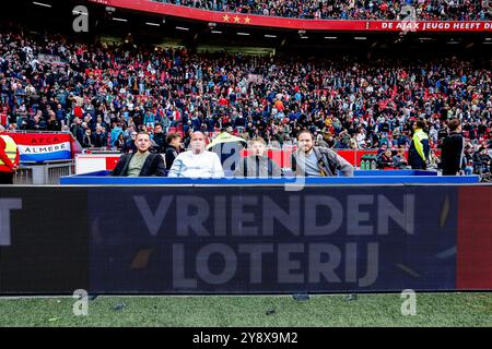 AMSTERDAM, 06-10-2024, JohanCruijff Arena, Football, Dutch Eredvisie, Saison 2024/2025, während des Spiels Ajax - FC Groningen, gewinnt vriendenlotterij Guthaben: Pro Shots/Alamy Live News Stockfoto