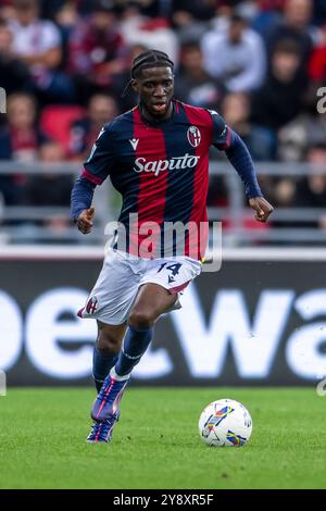 Samuel Iling-Junior (Bologna) während des Spiels der italienischen Serie A zwischen Bologna 0-0 Parma im Renato Dallara Stadion am 5. Oktober 2024 in Bologna, Italien. Quelle: Maurizio Borsari/AFLO/Alamy Live News Stockfoto